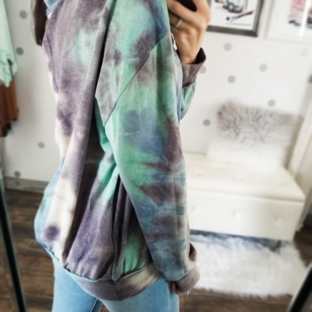Tie dye top - Picture 2 of 2